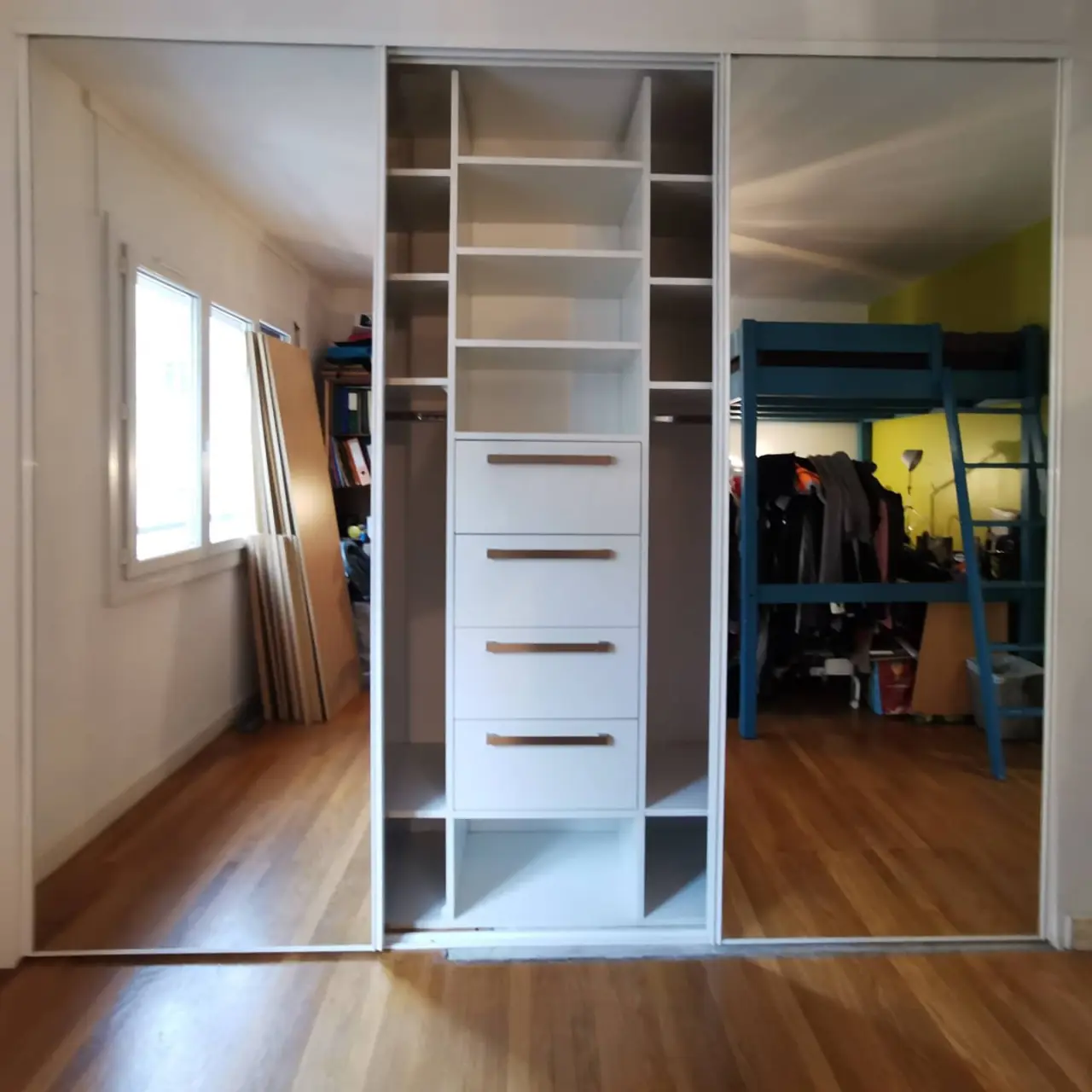 Aménagement d'une alcôve d'une chambre, avec 2… — Alliage Mobilier (1)