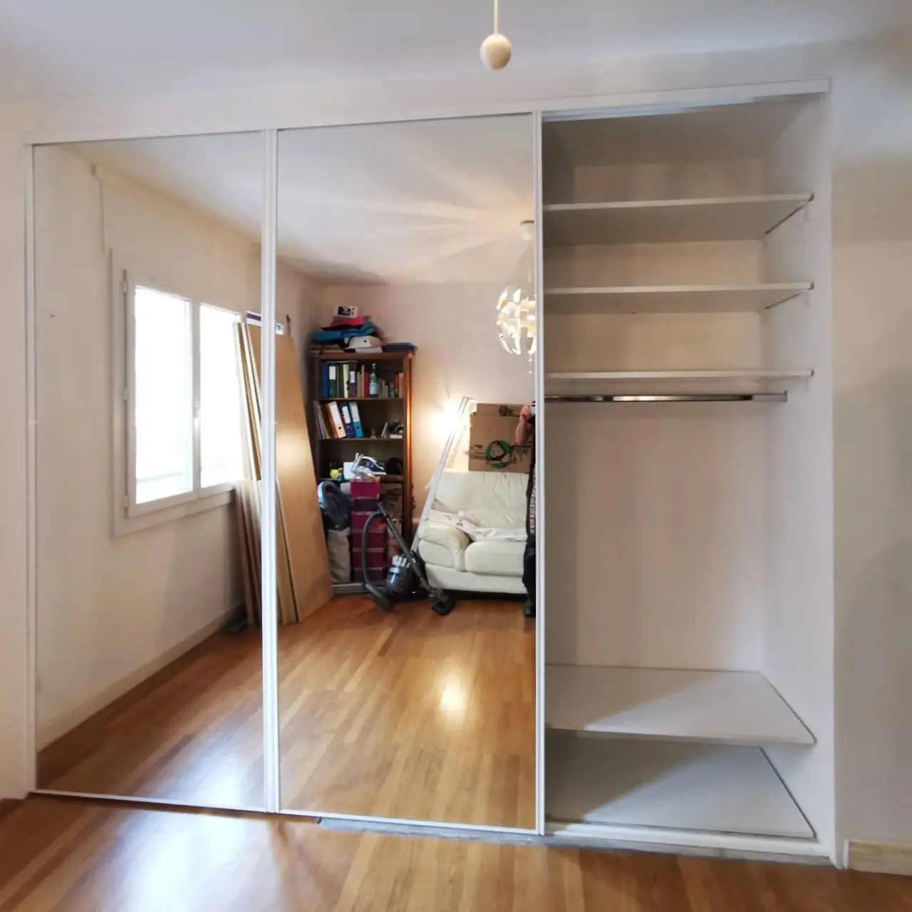 Aménagement d'une alcôve d'une chambre, avec 2… — Alliage Mobilier (3)