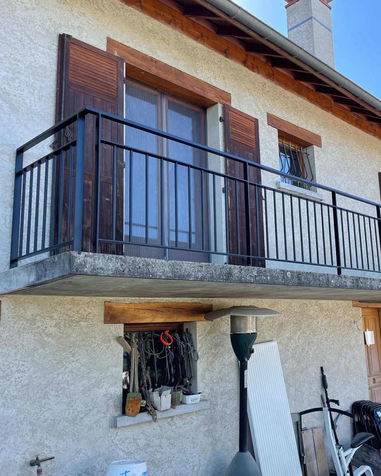 Belle longueur de 22m de garde-corps à barreaux simple — Alliage Mobilier (3)