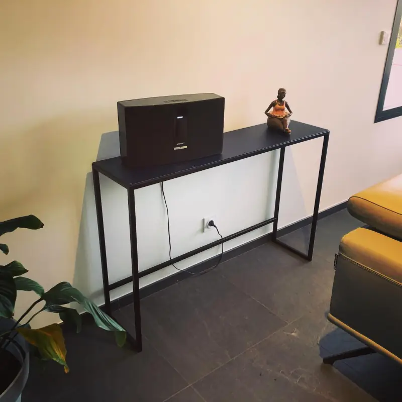 Console simple et efficace — Mobilier Alliage Mobilier
