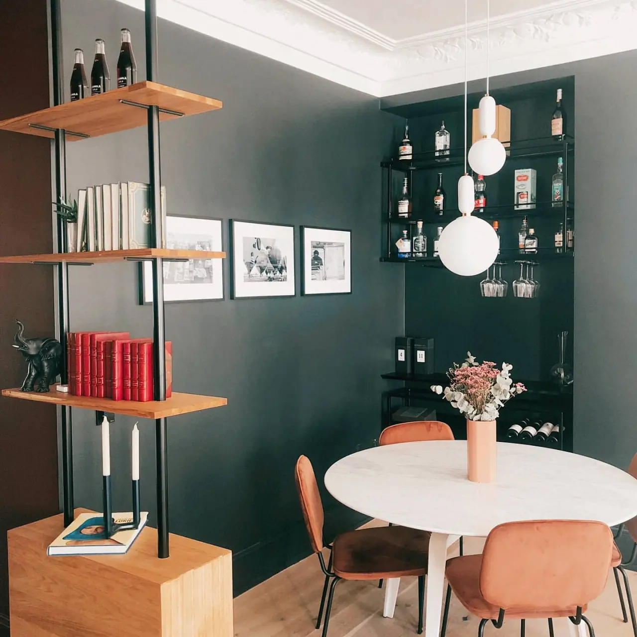 Ensemble d'aménagements pour un superbe appartement — Alliage Mobilier (1)