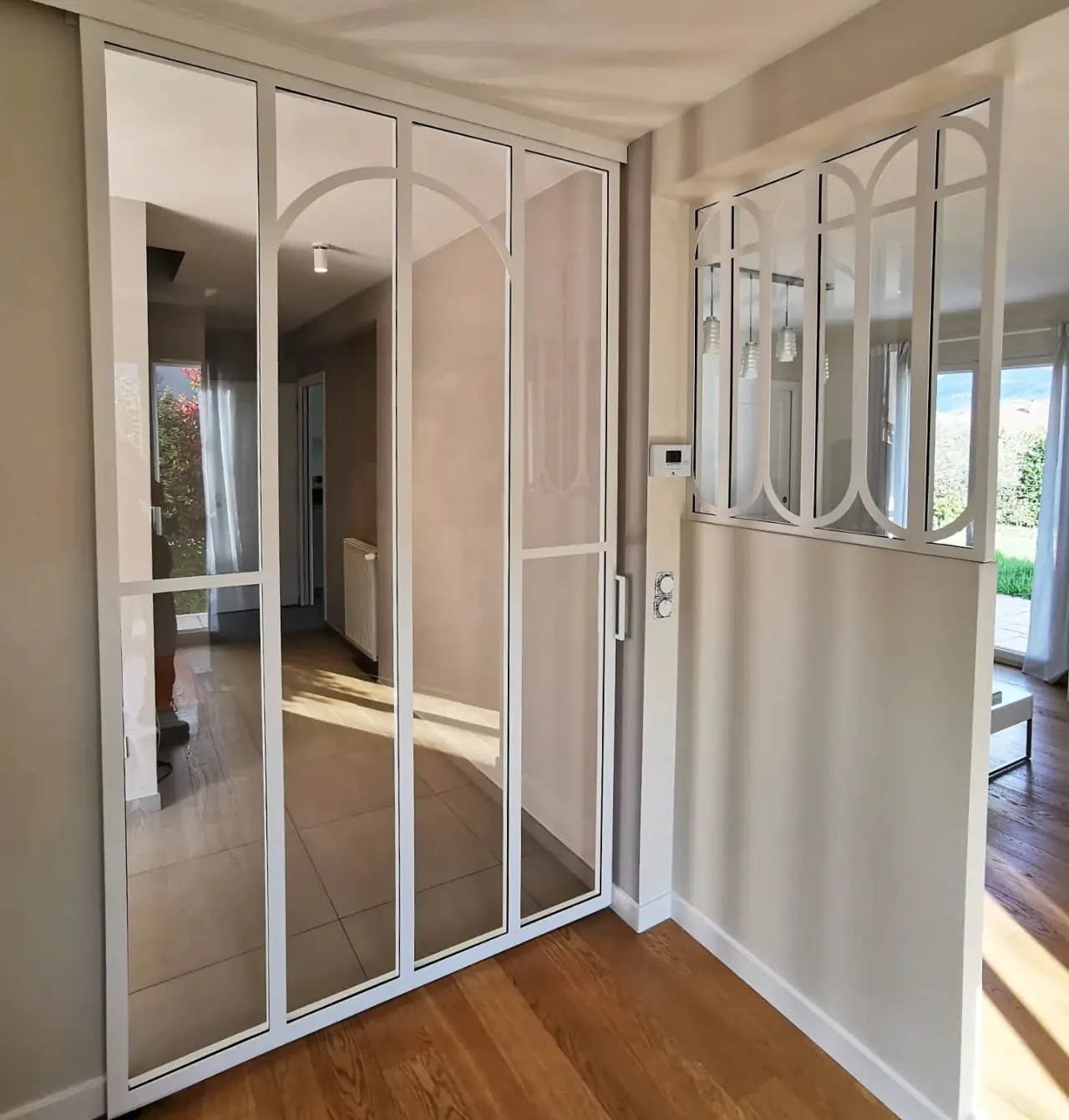 Ensemble porte coulissante et verrière fixe assortie… — Alliage Mobilier (1)