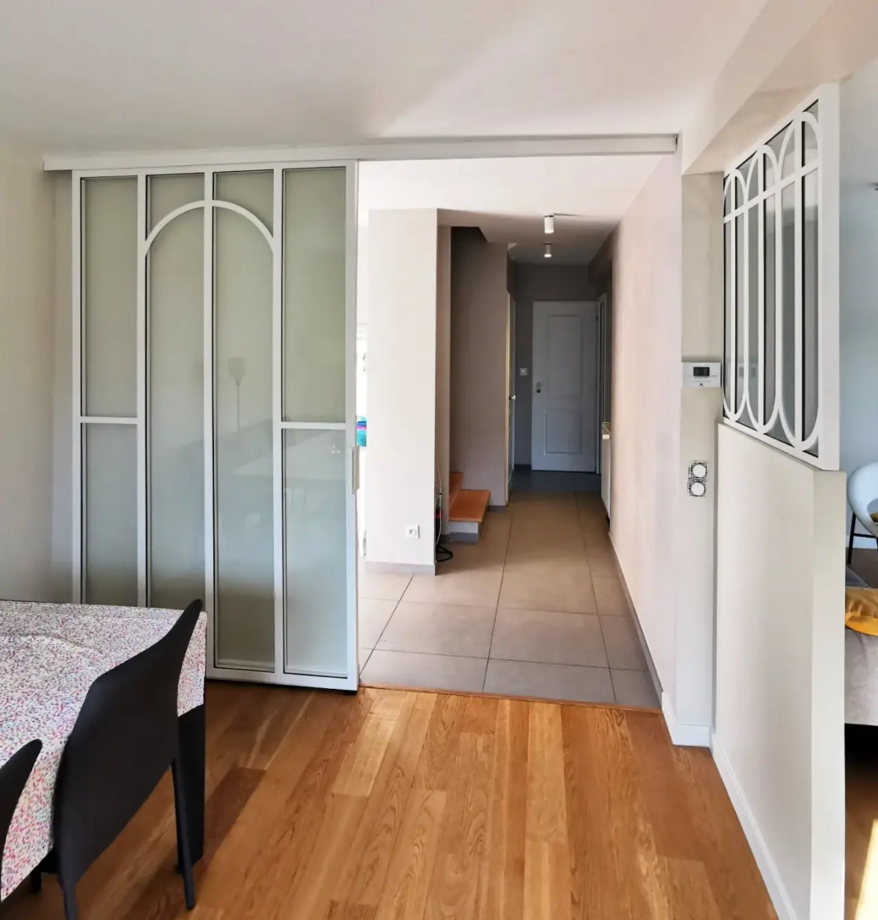 Ensemble porte coulissante et verrière fixe assortie… — Alliage Mobilier (3)