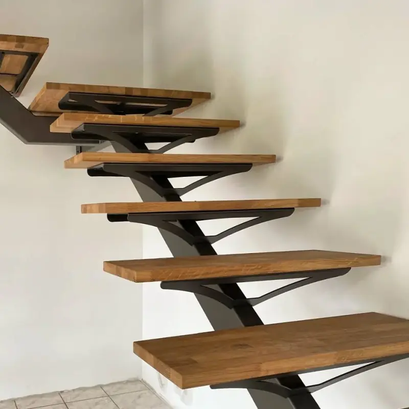 Escalier à limon central, acier thermolaqué et chêne huilé — Escaliers Alliage Mobilier
