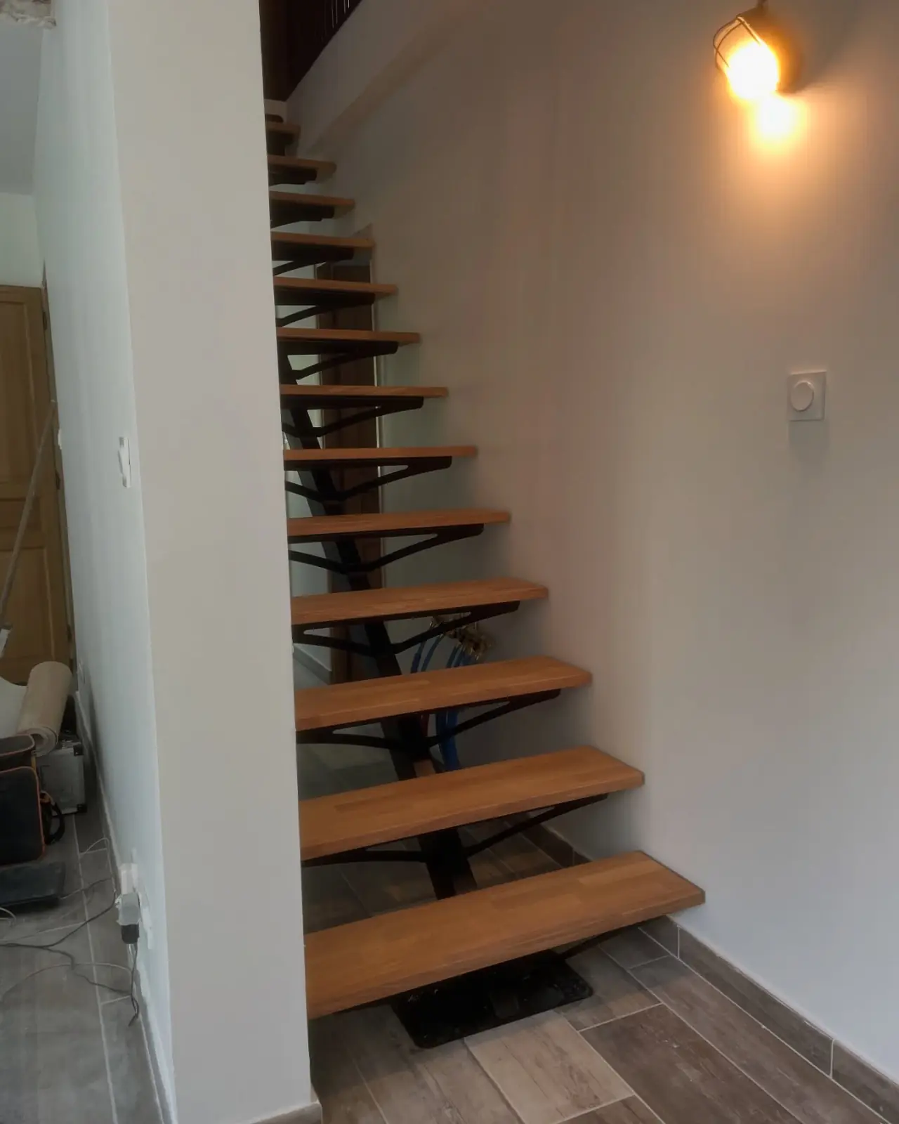 Escalier au style industriel chic — Alliage Mobilier (1)