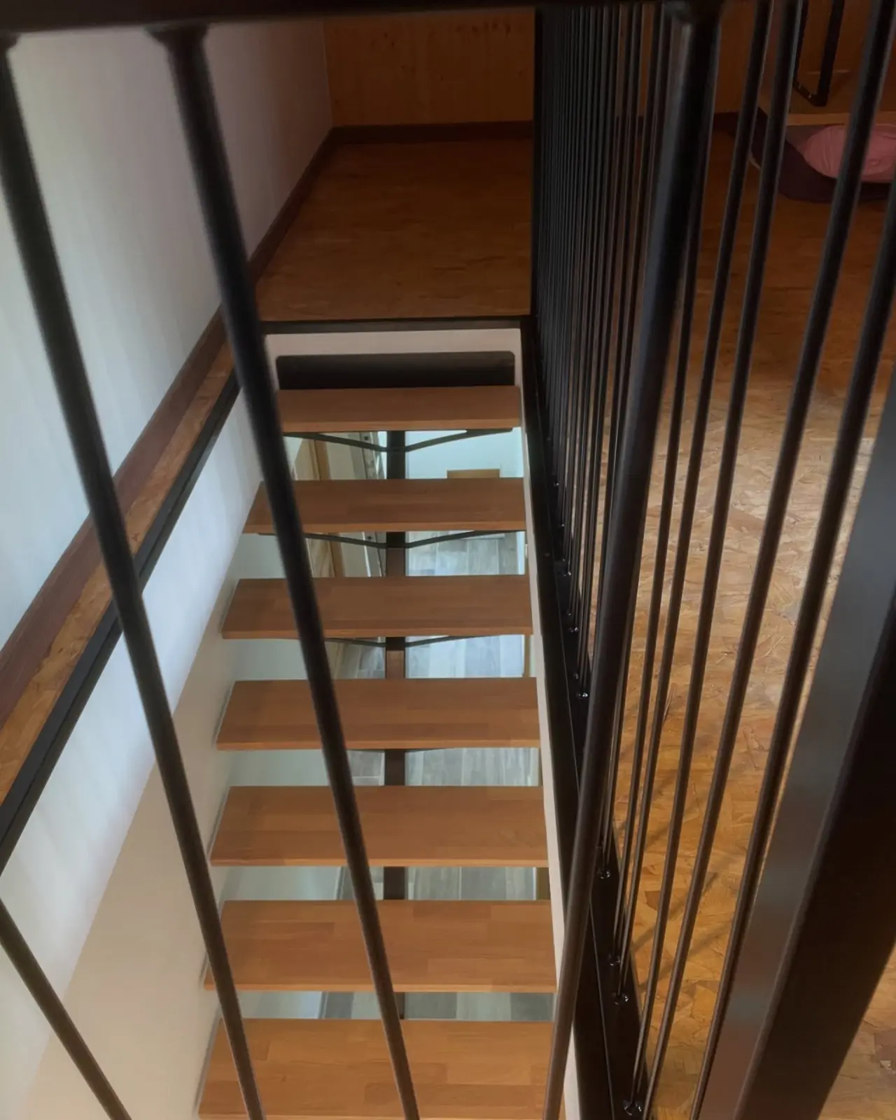 Escalier au style industriel chic — Alliage Mobilier (2)