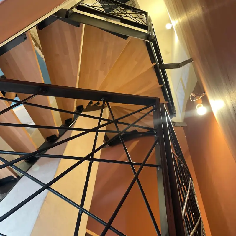 Escalier sur mesure — Escaliers Alliage Mobilier