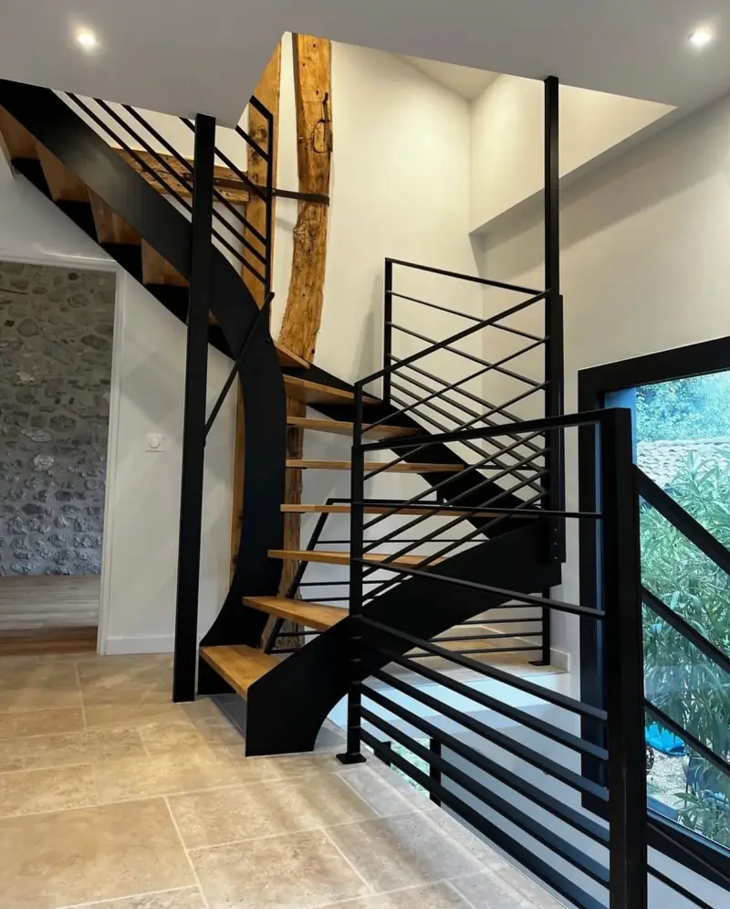 Escalier sur mesure — Escaliers Alliage Mobilier