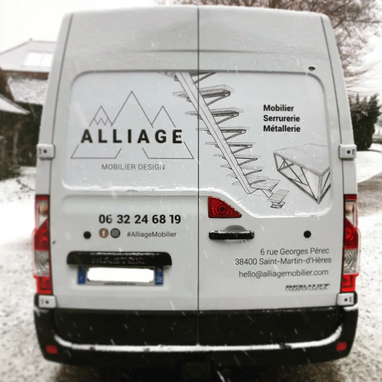 Flocage de notre nouveau camion et fin de semaine sous… — Alliage Mobilier (3)