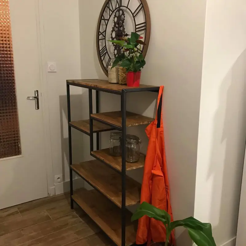 Meuble de rangement déstructuré pour cuisine — Mobilier Alliage Mobilier