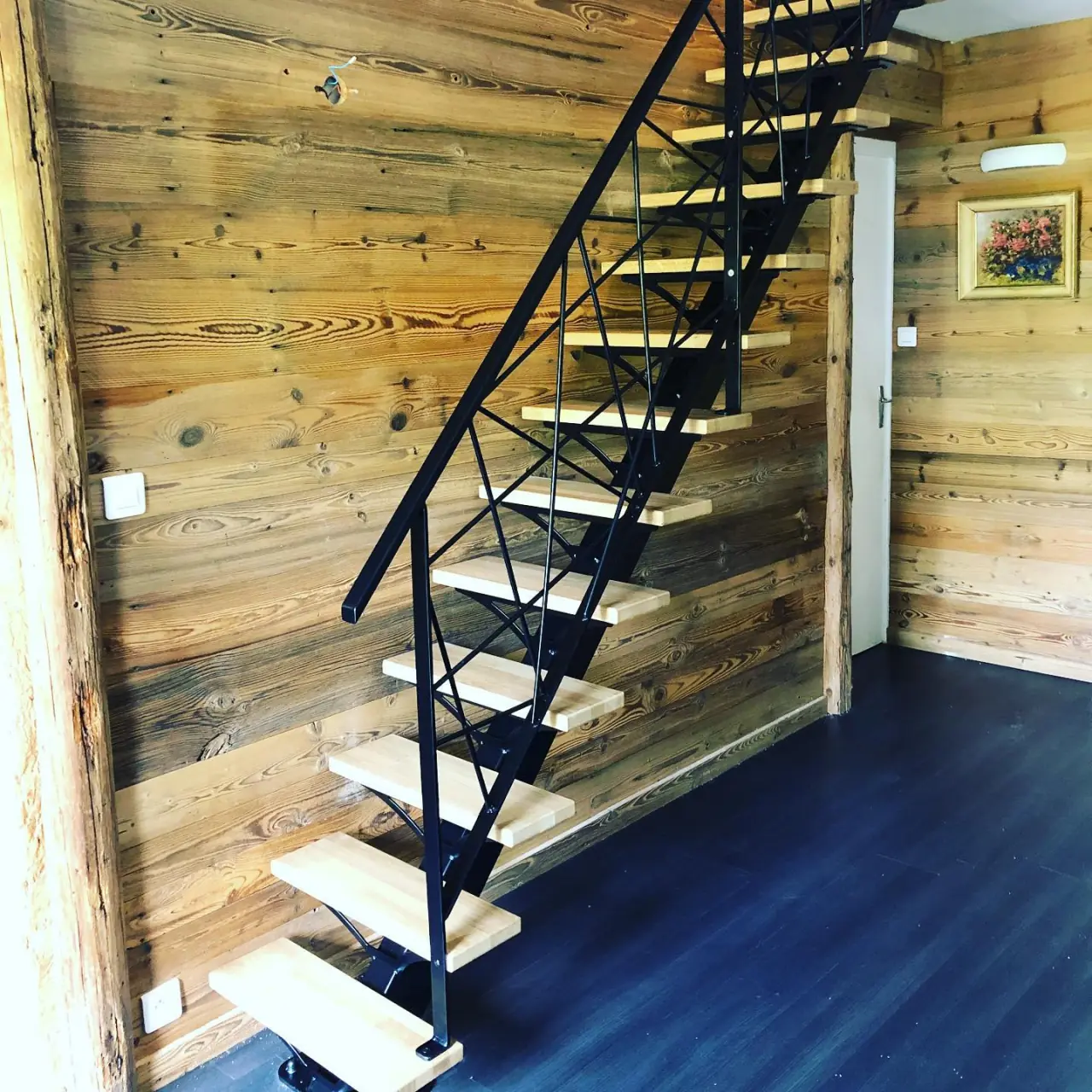 Moins de 3h pour le montage de cet escalier à limon… — Alliage Mobilier (1)