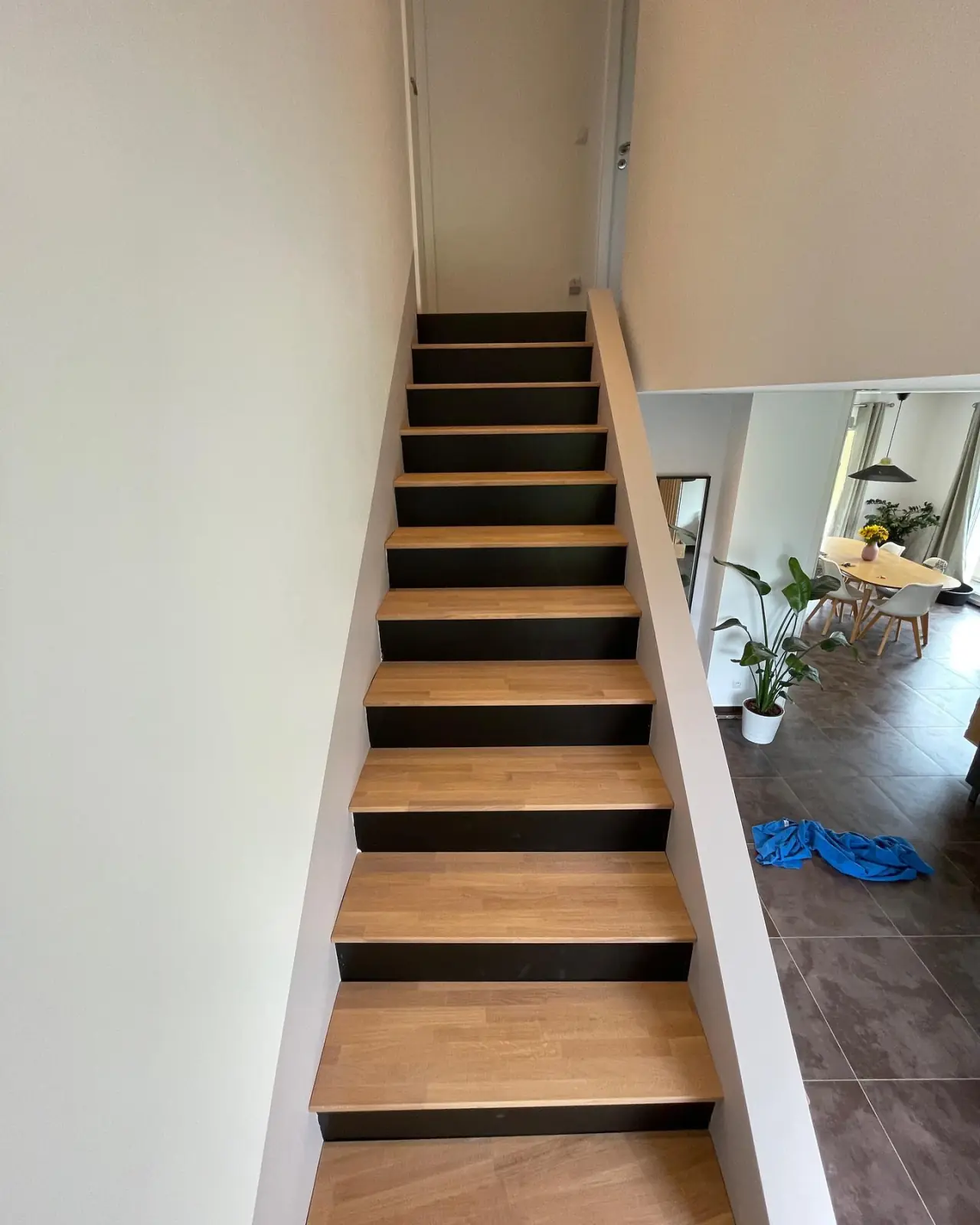 Nous avons réalisés l’habillage de cet escalier avec des… — Alliage Mobilier (2)