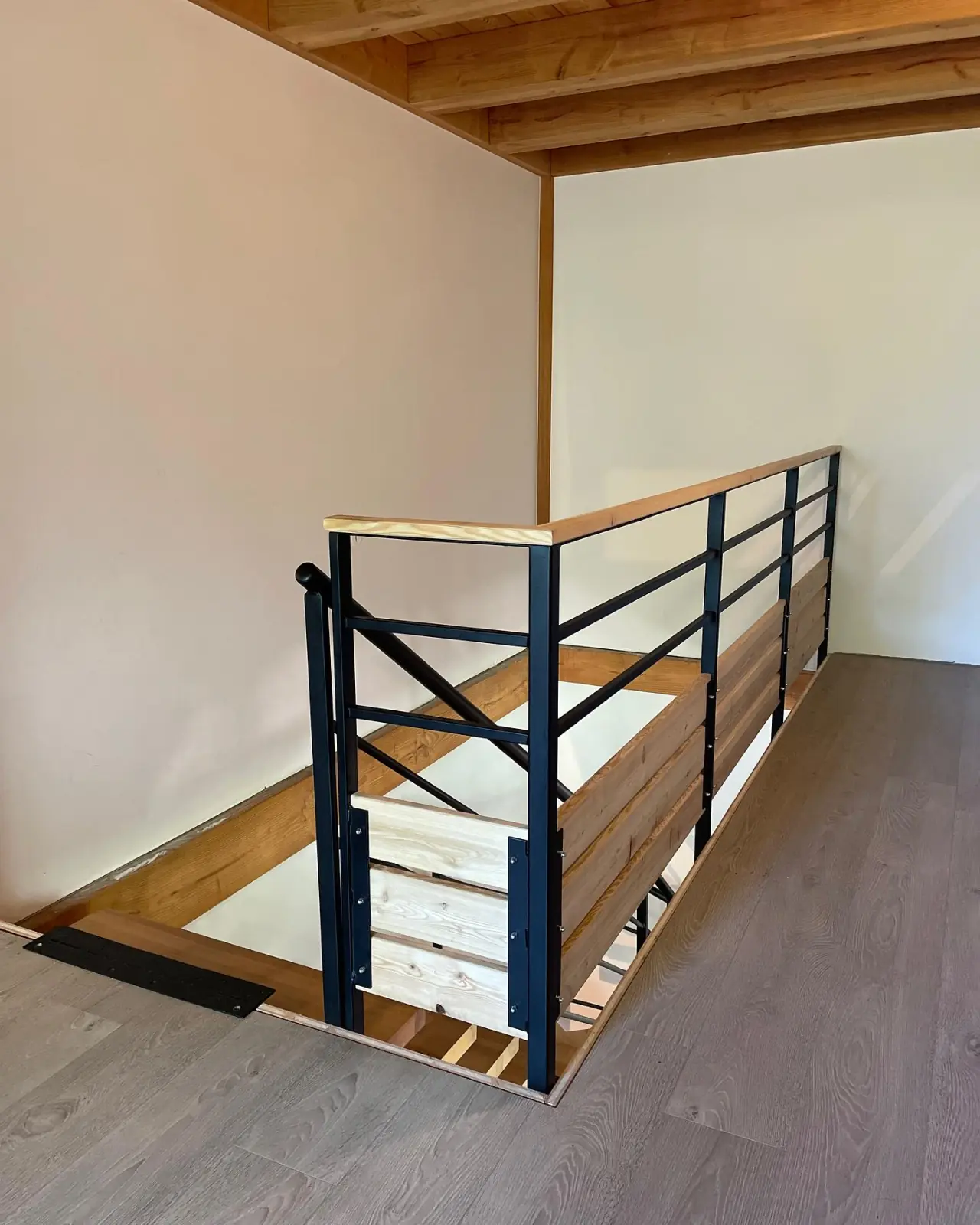 Nous vous en avions parlés et vous aviez vu quelques… — Alliage Mobilier (5)