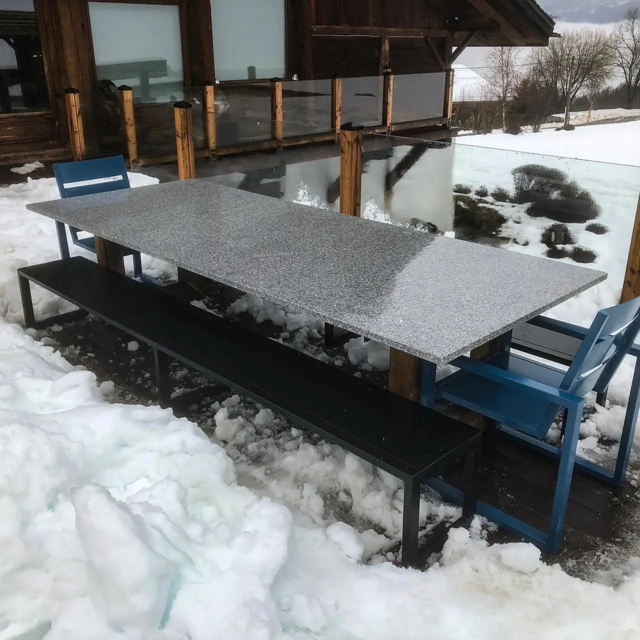 On ne vous en a pas parlé mais on a aussi fabriqué un… — Alliage Mobilier (2)