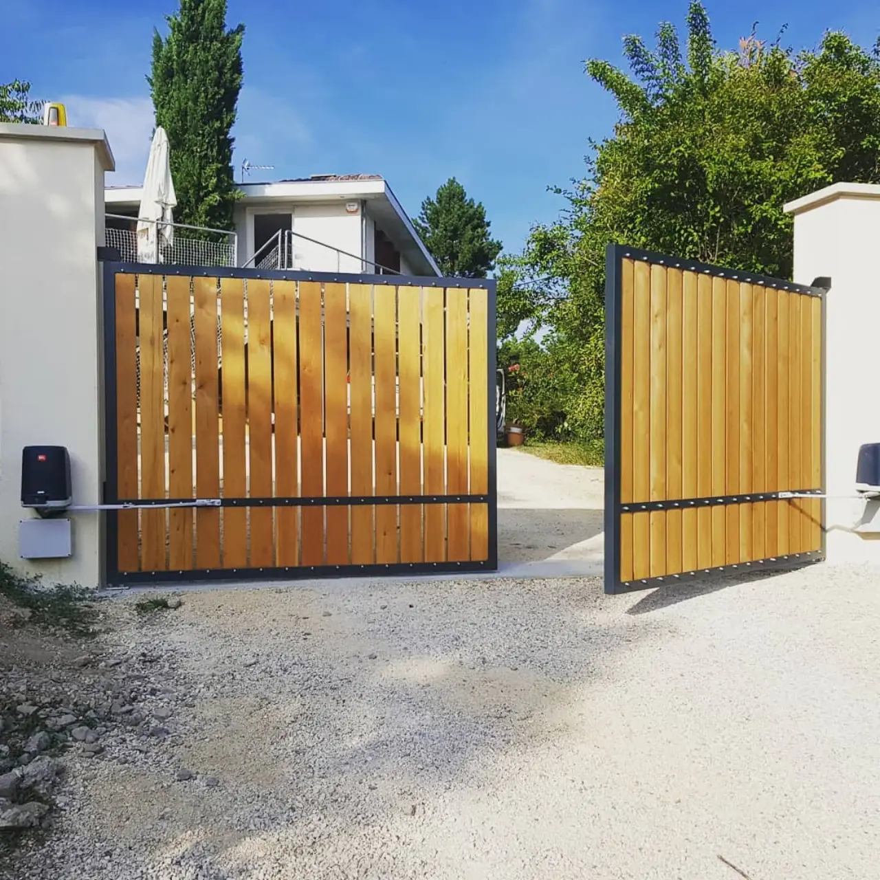 Portail sur mesure — Alliage Mobilier (2)