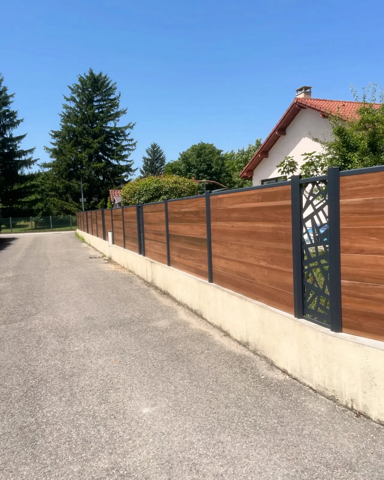 Portail sur mesure — Alliage Mobilier (3)