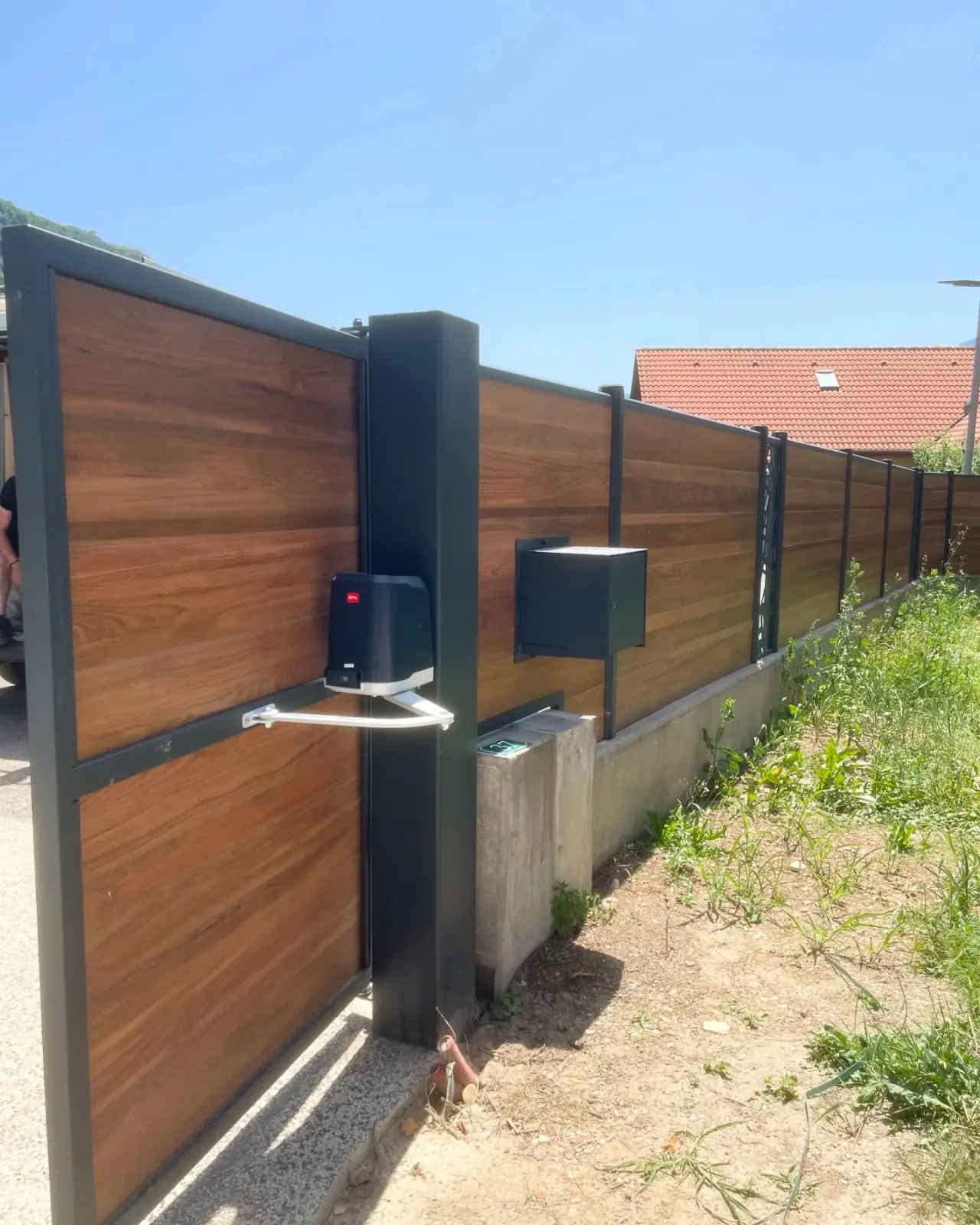Portail sur mesure — Alliage Mobilier (5)