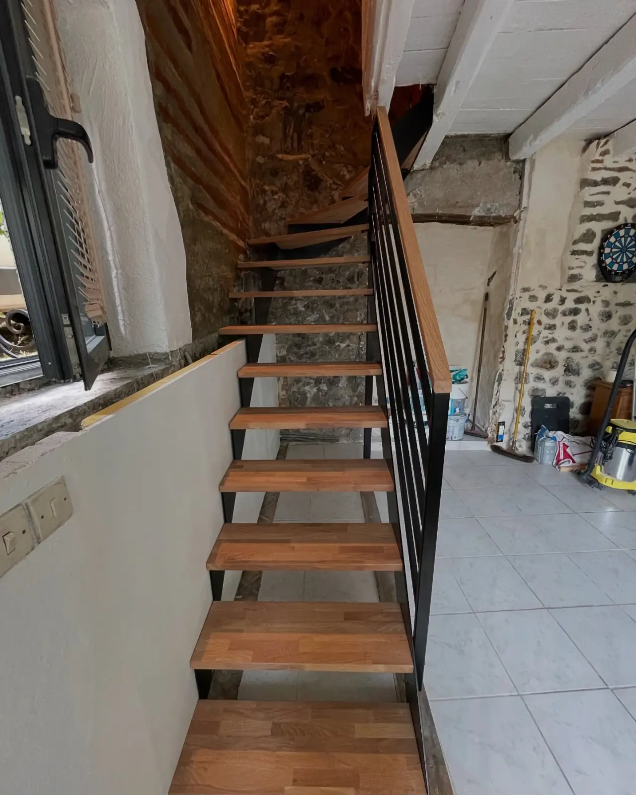 Transformation d’un escalier dans une maison de village — Alliage Mobilier (2)