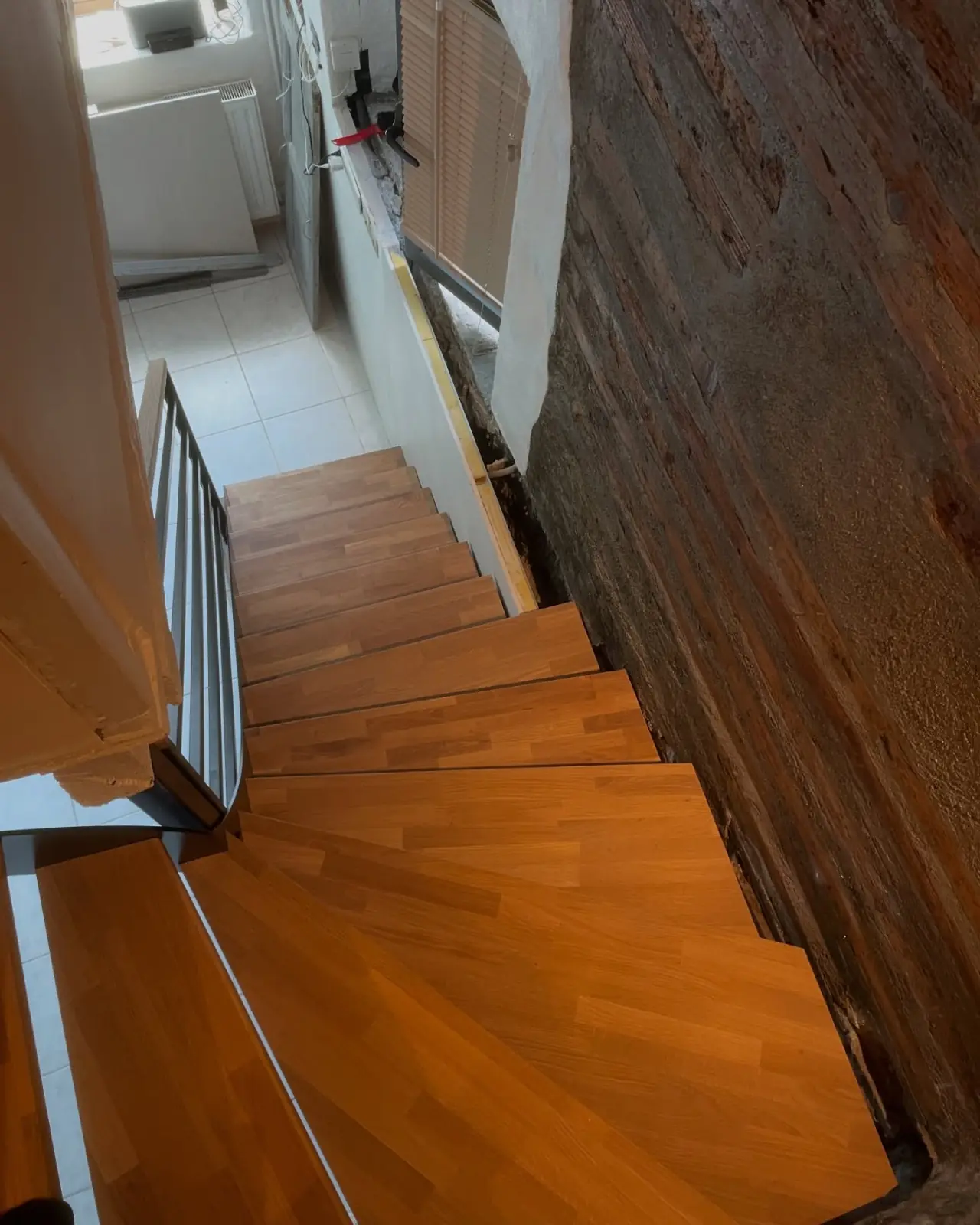 Transformation d’un escalier dans une maison de village — Alliage Mobilier (4)