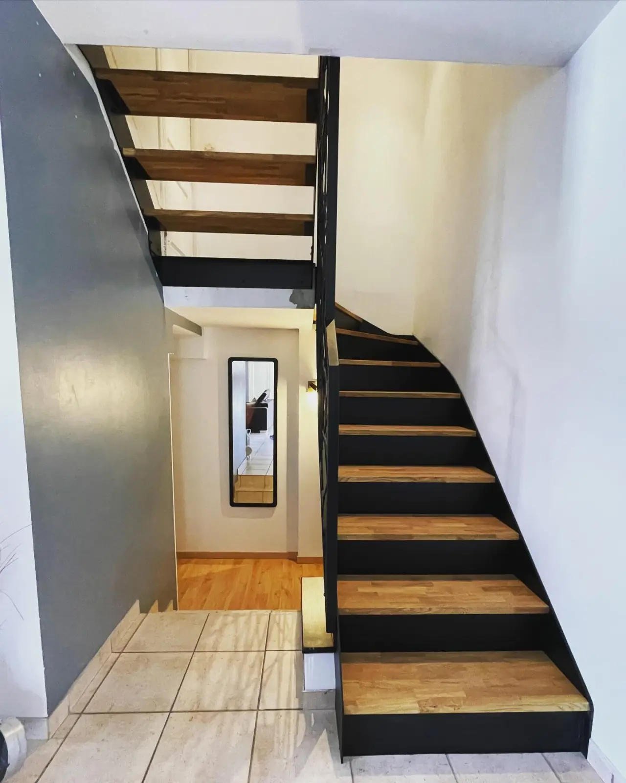 Très beau projet avec cet ensemble de 2 escaliers — Alliage Mobilier (3)