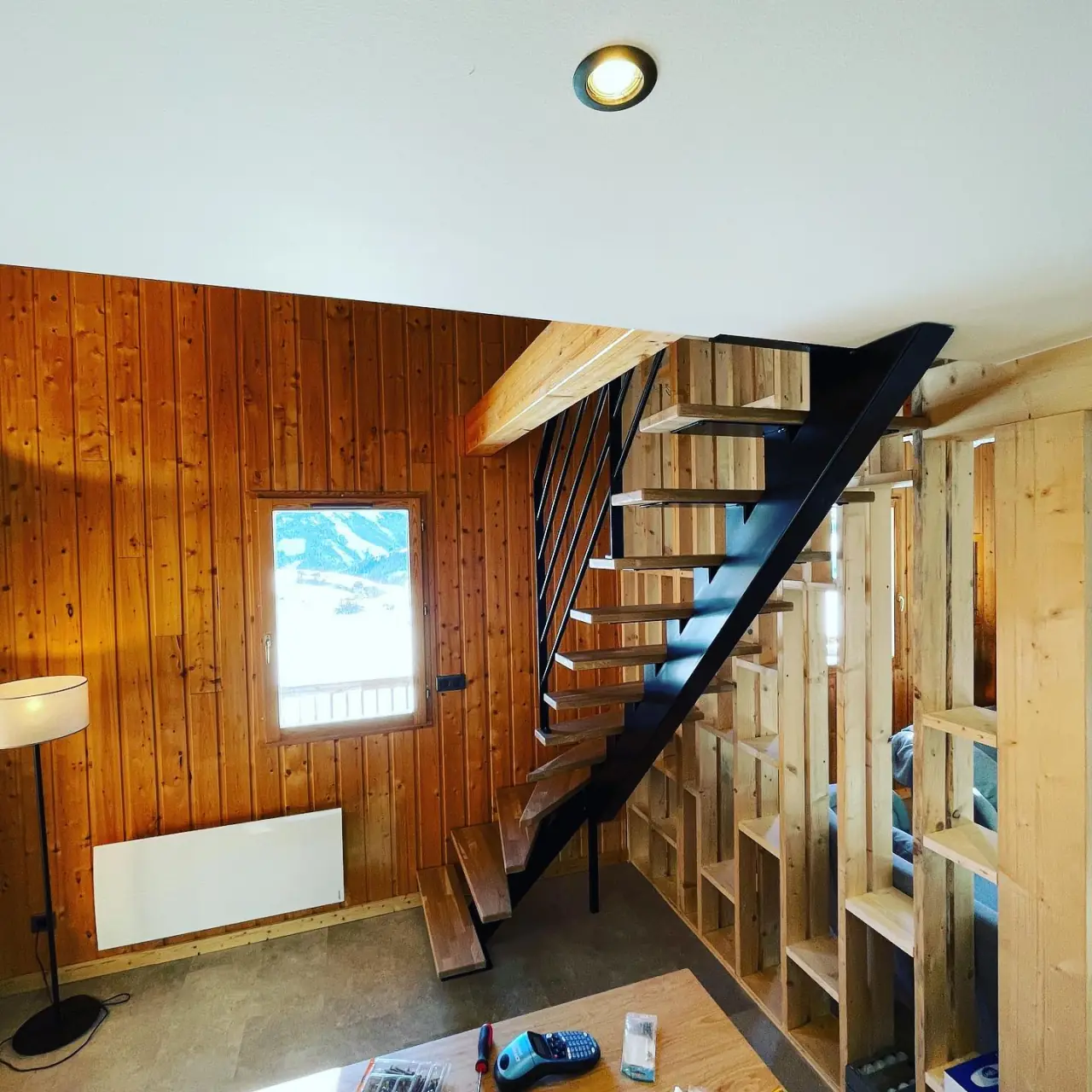 Très belle réalisation dans ce chalet de montagne — Alliage Mobilier (3)