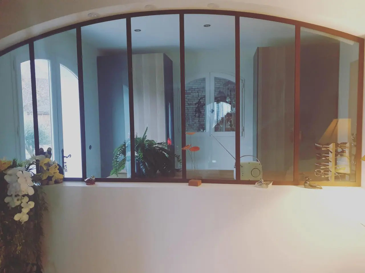 Très belle verrière en arche peinture effet rouille — Alliage Mobilier (3)