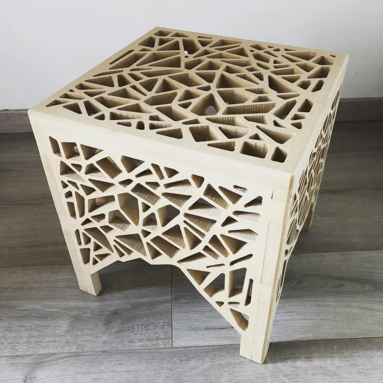 Vous souhaitez du mobilier unique et sur-mesure ? — Alliage Mobilier (1)